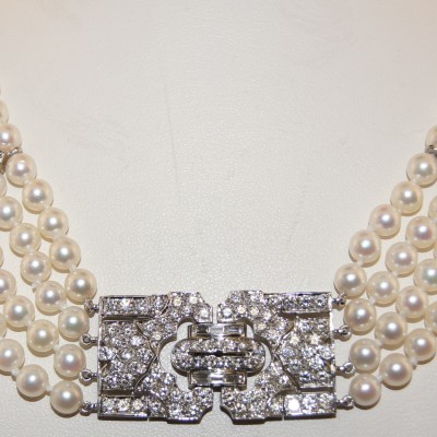 Platinum and Diamond Vintage Pearl Necklace.
