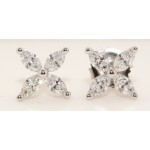 18K White Gold Diamond Stud Earrings 