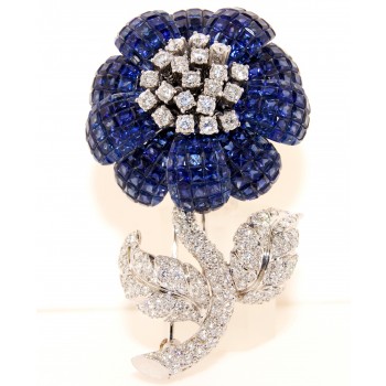 18K White Gold Diamond and Sapphire Flower shaped Pin